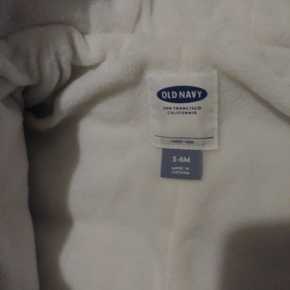 Kids Old Navy Snowsuit - Picture 2 of 8